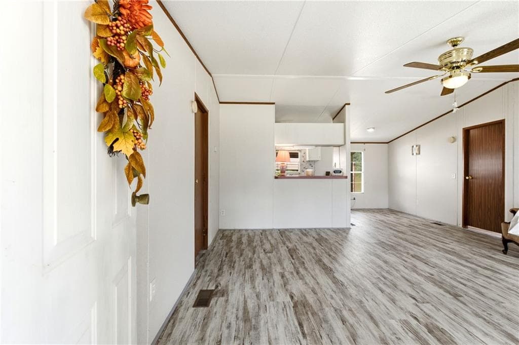 2 bedroom, 2 bathroom, 960 sq ft single family residence for sale at 3350 Waggoners Grove Church Road, Colbert, GA 30628 — photo 4