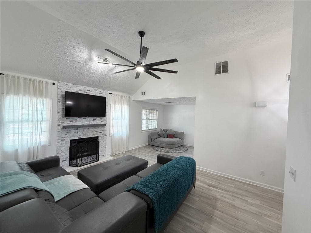 3 bedroom, 2 bathroom, 1,457 sq ft single family residence for sale at 106 Elk Grove Drive, Auburn, GA 30011 — photo 2