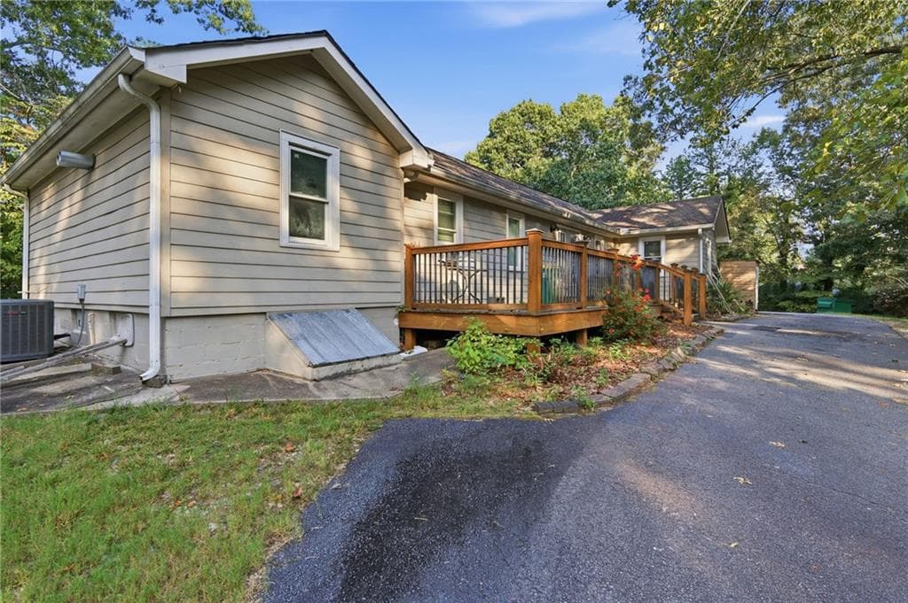 other for sale at 3365 Thompson Bridge Road, Gainesville, GA 30506 — photo 3