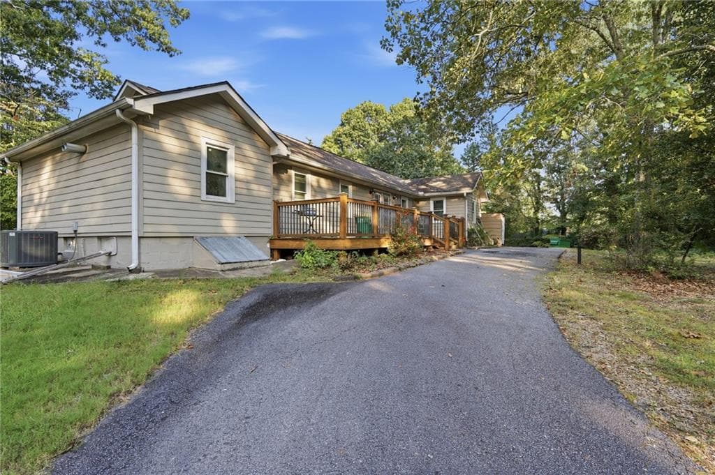 other for sale at 3365 Thompson Bridge Road, Gainesville, GA 30506 — photo 10