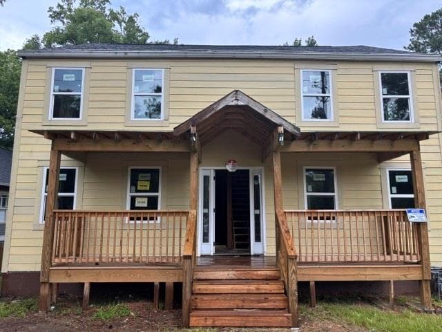 4 bedroom, 2 bathroom, 1,904 sq ft single family residence for sale at 2618 Memorial Drive, Atlanta, GA 30317