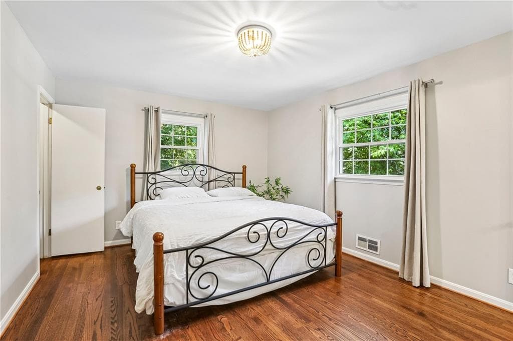 4 bedroom, 3 bathroom, 2,071 sq ft single family residence for sale at 4372 Ashwoody Trail, Atlanta, GA 30319 — photo 3