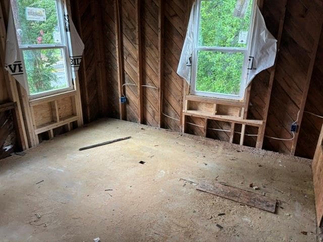 4 bedroom, 2 bathroom, 1,904 sq ft single family residence for sale at 2618 Memorial Drive, Atlanta, GA 30317 — photo 6