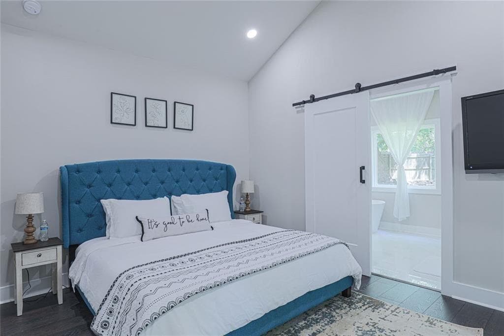 4 bedroom, 2 bathroom, 1,800 sq ft single family residence for sale at 1717 Defoor Avenue, Atlanta, GA 30318 — photo 6