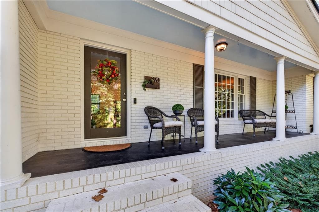 4 bedroom, 3 bathroom, 2,027 sq ft single family residence for sale at 190 Gatewood Place, Athens, GA 30607 — photo 7