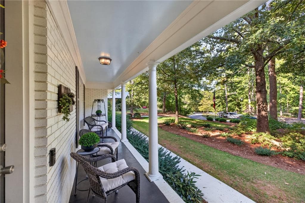4 bedroom, 3 bathroom, 2,027 sq ft single family residence for sale at 190 Gatewood Place, Athens, GA 30607 — photo 9