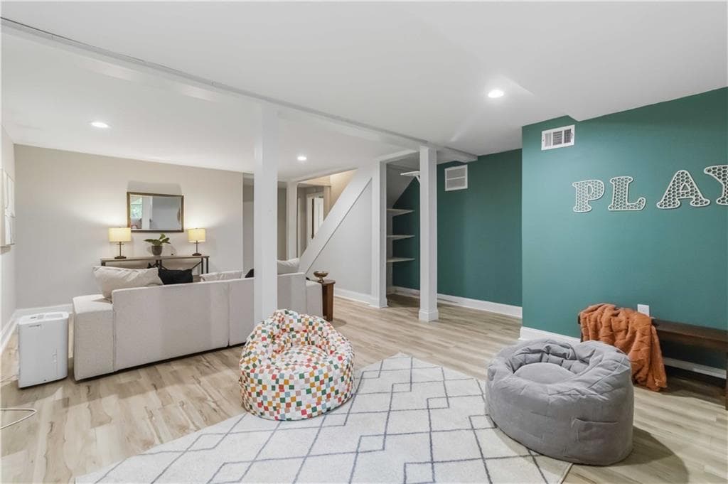 3 bedroom, 2 bathroom, 1,782 sq ft single family residence for sale at 2154 Plaster Road, Atlanta, GA 30345 — photo 9