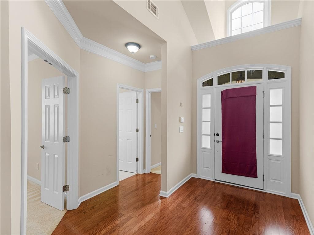 3 bedroom, 2 bathroom, 2,213 sq ft single family residence for sale at 1136 Pebble Creek Lane, Locust Grove, GA 30248 — photo 4