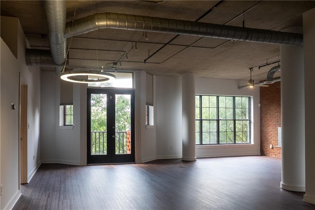 2 bedroom, 2 bathroom, 1,571 sq ft condominium for sale at 395 Central Park Place 230, Atlanta, GA 30312 — photo 3