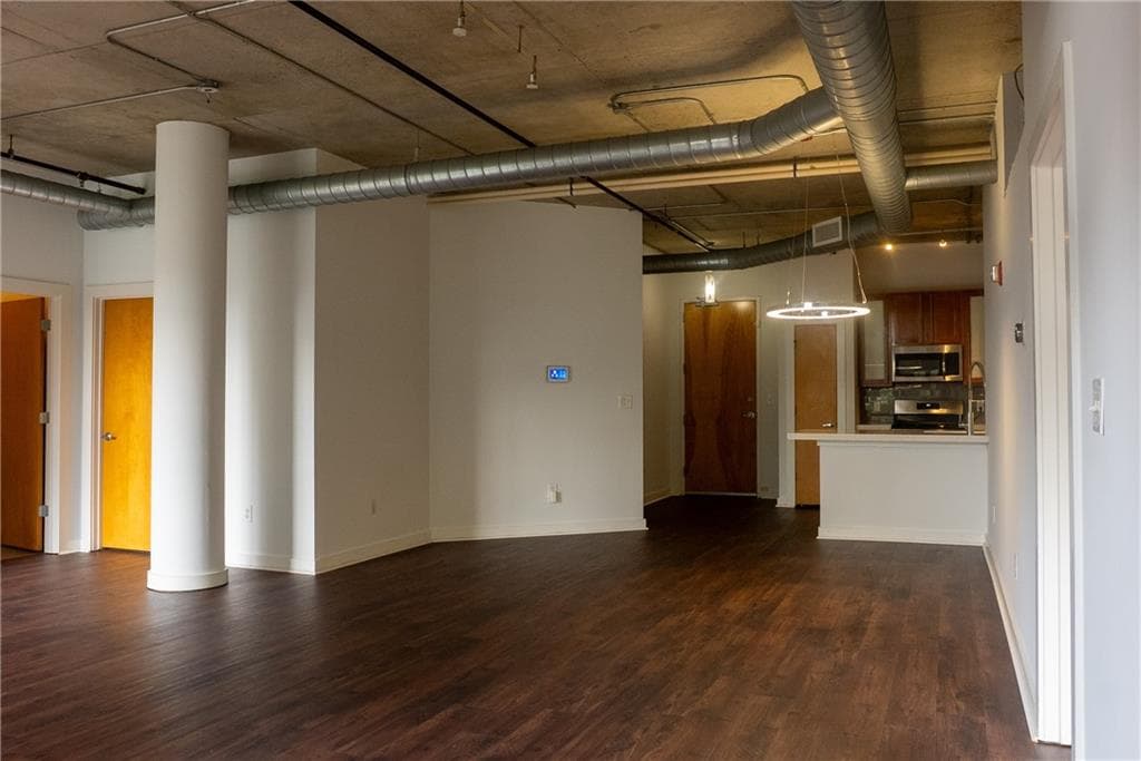 2 bedroom, 2 bathroom, 1,571 sq ft condominium for sale at 395 Central Park Place 230, Atlanta, GA 30312 — photo 8