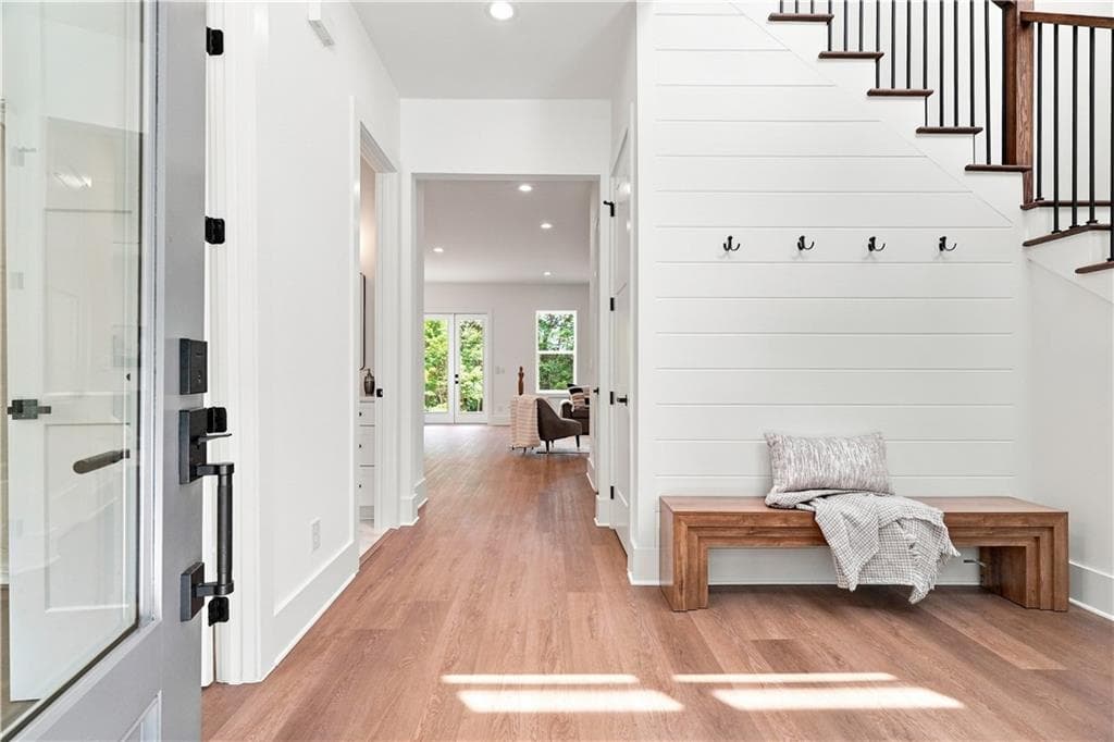 4 bedroom, 3 bathroom, 2,121 sq ft single family residence for sale at 6156 Grant Ford Road, Gainesville, GA 30506 — photo 3