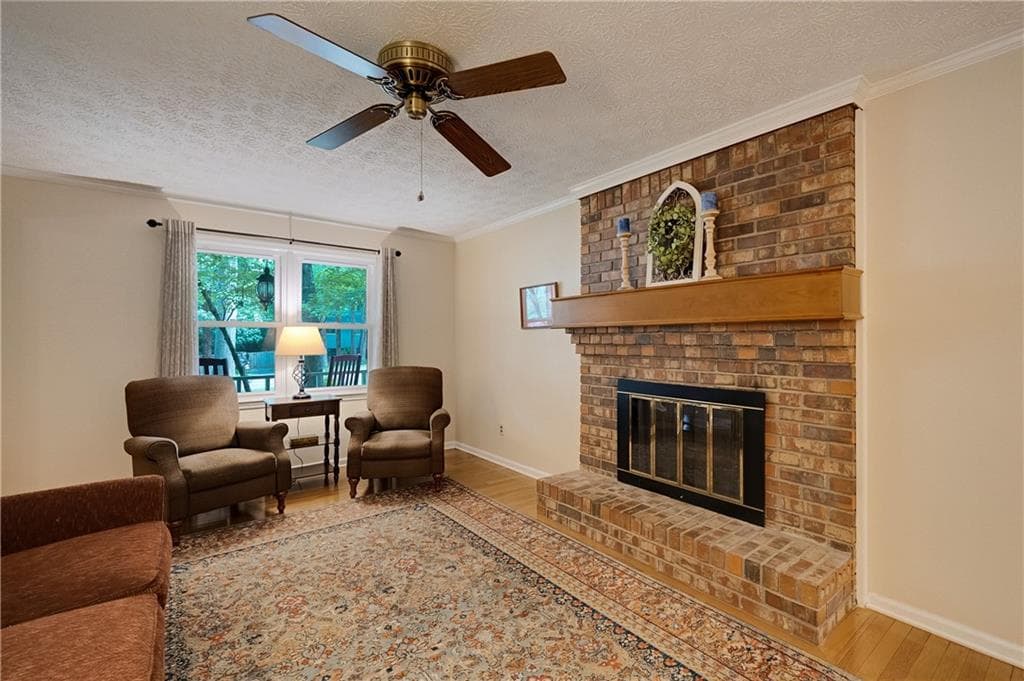 4 bedroom, 3 bathroom, 2,328 sq ft single family residence under contract at 2513 Trent Drive, Marietta, GA 30066 — photo 10