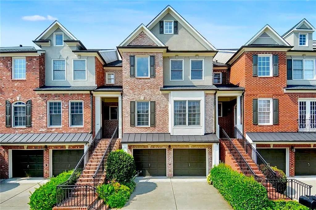 3 bedroom, 4 bathroom, 3,375 sq ft townhouse for rent at 3008 Montclair Circle 62, Smyrna, GA 30080 for $3,645 a month — photo 1 of 25