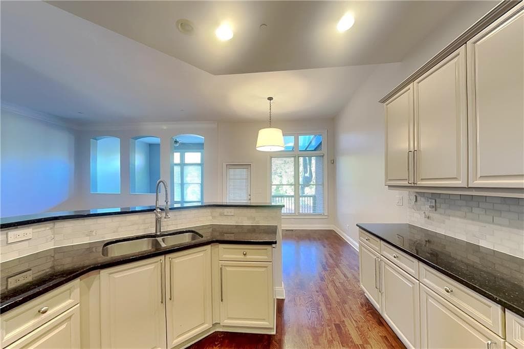 3 bedroom, 4 bathroom, 3,375 sq ft townhouse for rent at 3008 Montclair Circle 62, Smyrna, GA 30080 for $3,645 a month — photo 6
