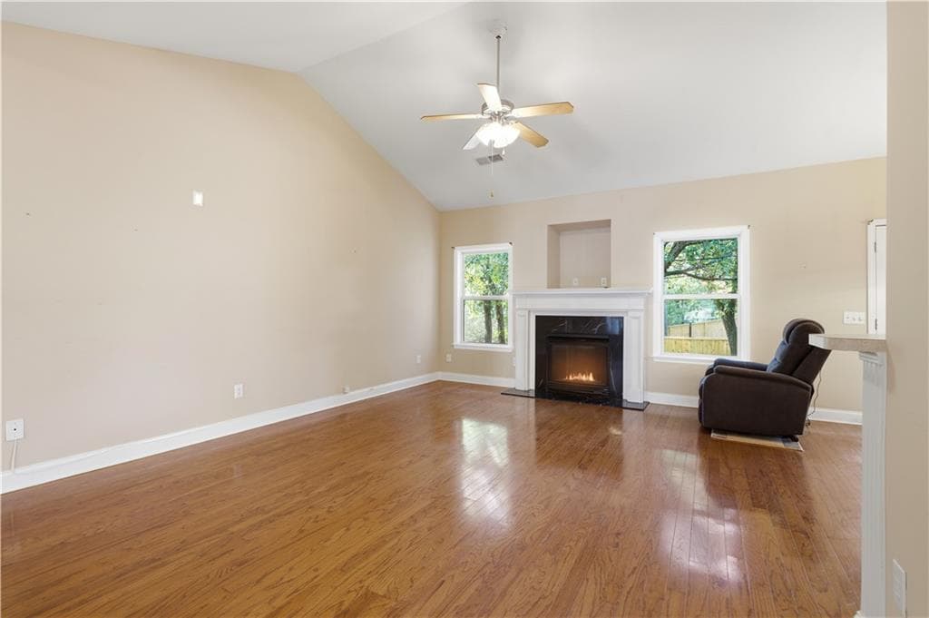 3 bedroom, 2 bathroom, 1,653 sq ft single family residence under contract at 31 Barnsley Village Trail, Adairsville, GA 30103 — photo 6