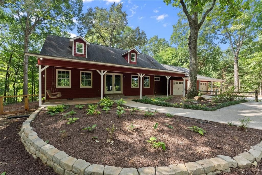 4 bedroom, 3 bathroom, 2,792 sq ft single family residence for sale at 5013 Porter Springs Road, Dahlonega, GA 30533