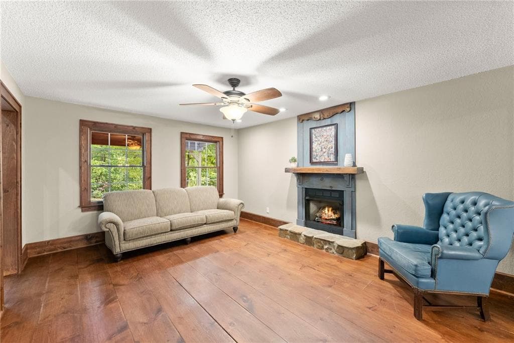 4 bedroom, 3 bathroom, 2,792 sq ft single family residence for sale at 5013 Porter Springs Road, Dahlonega, GA 30533 — photo 7