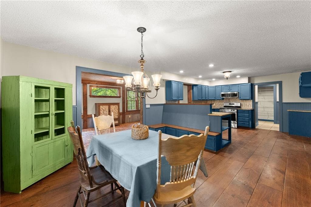 4 bedroom, 3 bathroom, 2,792 sq ft single family residence for sale at 5013 Porter Springs Road, Dahlonega, GA 30533 — photo 9