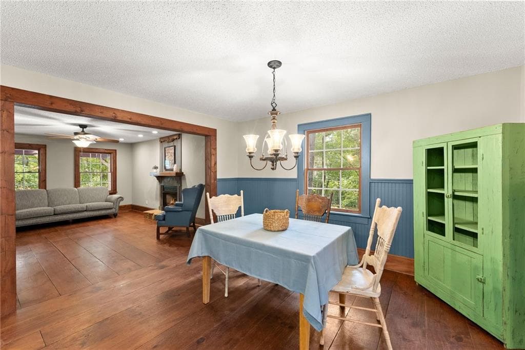4 bedroom, 3 bathroom, 2,792 sq ft single family residence for sale at 5013 Porter Springs Road, Dahlonega, GA 30533 — photo 10