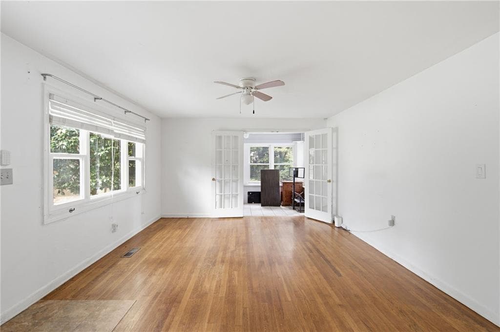4 bedroom, 2 bathroom, 1,485 sq ft single family residence for sale at 37 Claire Drive, Atlanta, GA 30315 — photo 4