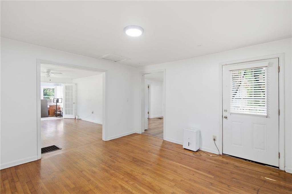 4 bedroom, 2 bathroom, 1,485 sq ft single family residence for sale at 37 Claire Drive, Atlanta, GA 30315 — photo 7