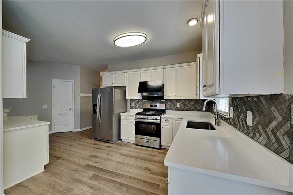 4 bedroom, 3 bathroom, 3,596 sq ft single family residence for rent at 1494 Oglethorpe Drive, Suwanee, GA 30024 for $3,500 a month — photo 4