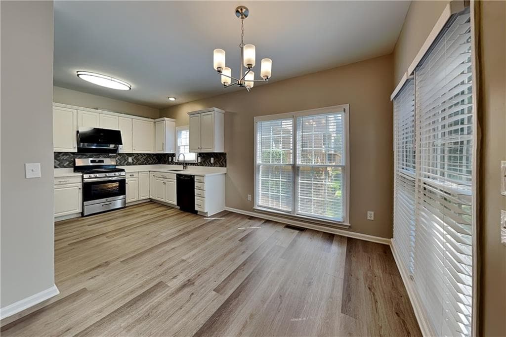 4 bedroom, 3 bathroom, 3,596 sq ft single family residence for rent at 1494 Oglethorpe Drive, Suwanee, GA 30024 for $3,500 a month — photo 5