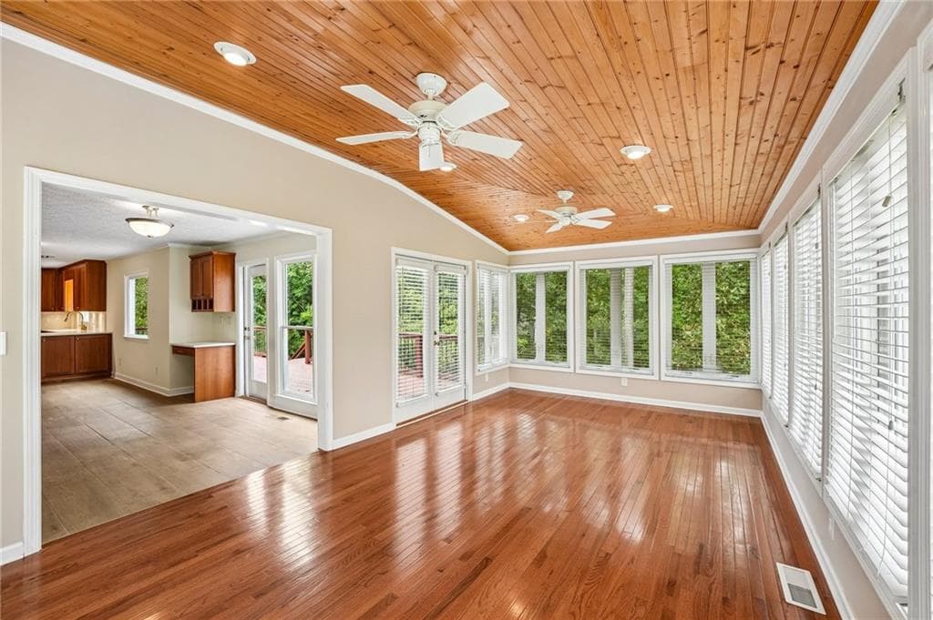 3 bedroom, 3 bathroom, 3,520 sq ft single family residence for sale at 1100 Waterfall Way, Canton, GA 30114 — photo 4