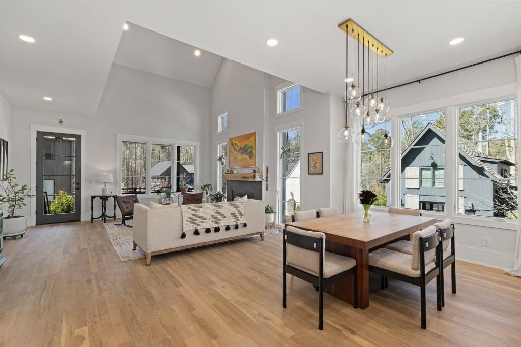 5 bedroom, 5 bathroom, 4,000 sq ft single family residence for sale at 304 Mado Lane, Chattahoochee Hills, GA 30268 — photo 8