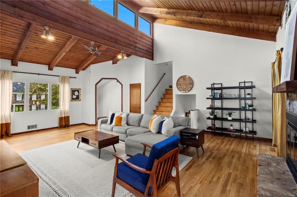 4 bedroom, 3 bathroom, 2,925 sq ft single family residence under contract at 1563 Sandpoint Drive, Roswell, GA 30075 — photo 6
