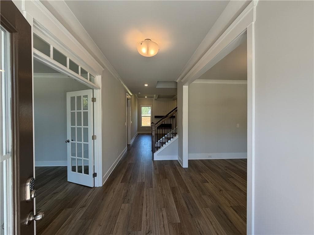 5 bedroom, 4 bathroom, 3,445 sq ft single family residence for sale at 1096 Hawkins Creek Drive, Jefferson, GA 30549 — photo 5