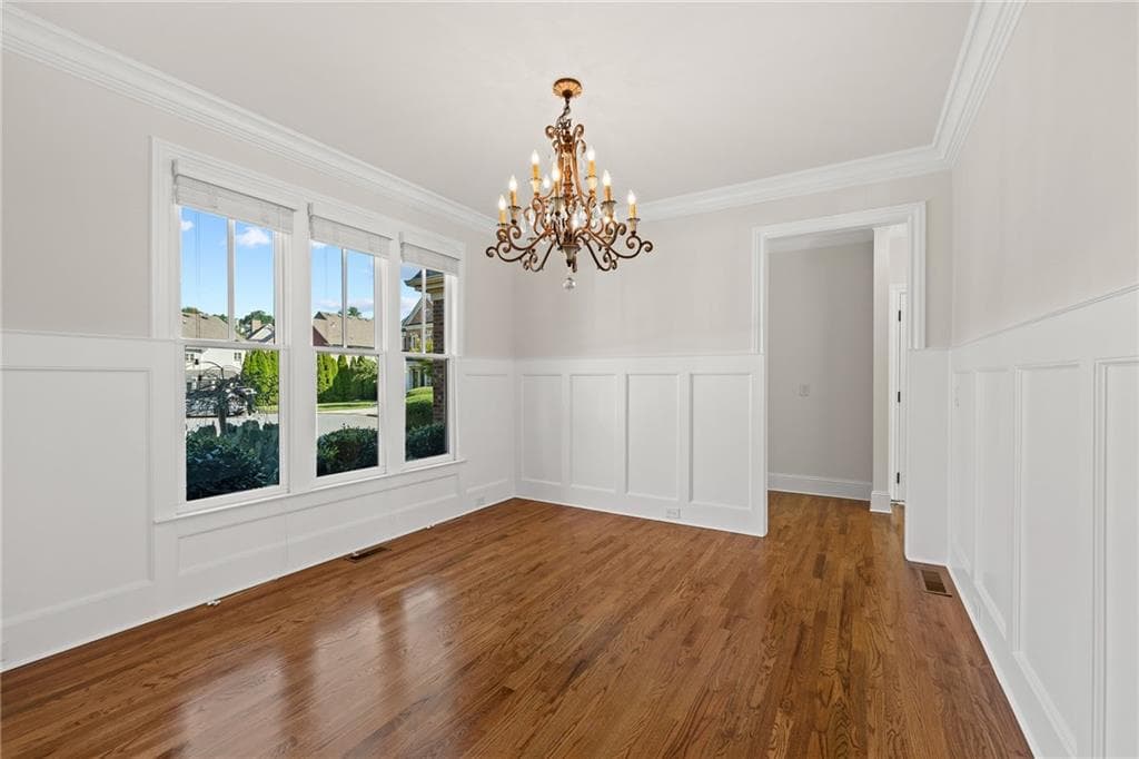 5 bedroom, 4 bathroom, 5,368 sq ft single family residence for sale at 3370 Seven Oaks Drive, Cumming, GA 30041 — photo 8