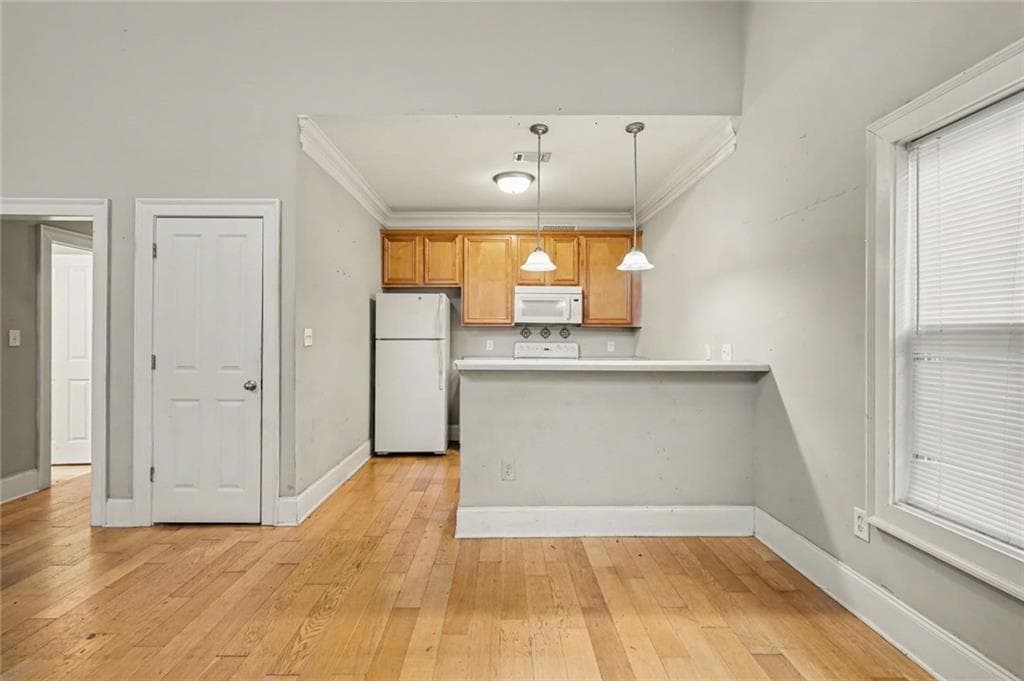 4 bedroom, 4 bathroom, 1,798 sq ft single family residence for sale at 103 East Paces Drive, Athens, GA 30605 — photo 4