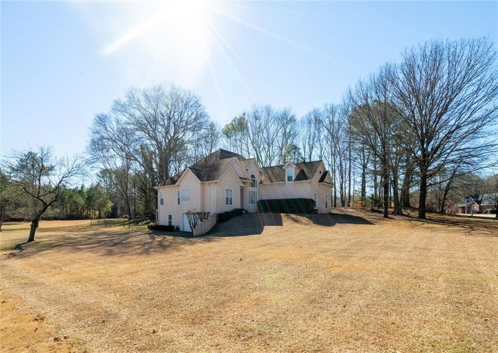 5 bedroom, 4 bathroom, 2,411 sq ft single family residence under contract at 120 Warren Way, Fayetteville, GA 30215 — photo 6