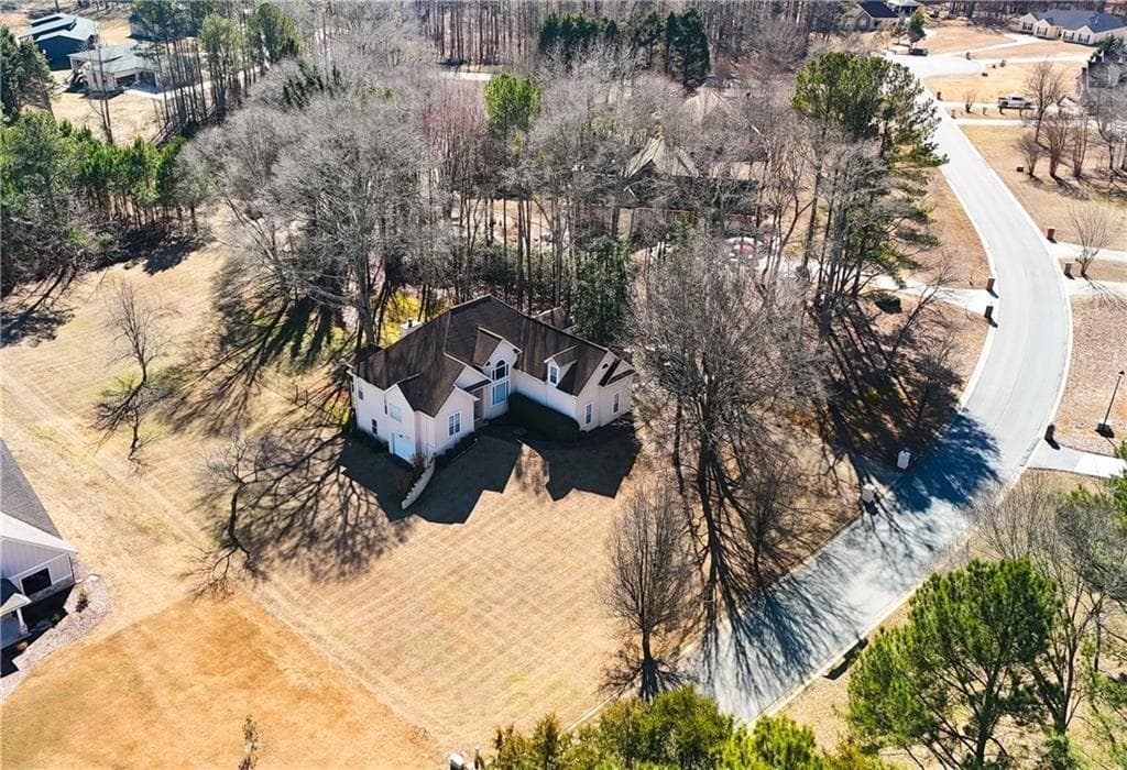5 bedroom, 4 bathroom, 2,411 sq ft single family residence under contract at 120 Warren Way, Fayetteville, GA 30215 — photo 9