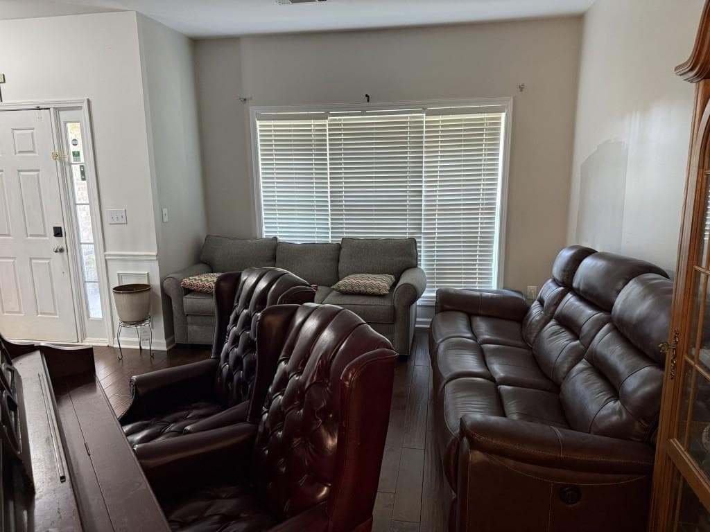 4 bedroom, 3 bathroom, 2,418 sq ft single family residence for sale at 1168 Whisperwood Lane, Lawrenceville, GA 30043 — photo 4