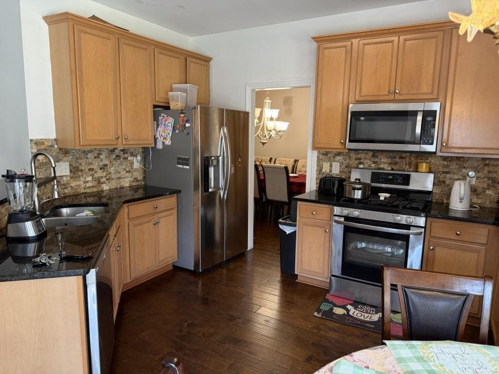 4 bedroom, 3 bathroom, 2,418 sq ft single family residence for sale at 1168 Whisperwood Lane, Lawrenceville, GA 30043 — photo 7