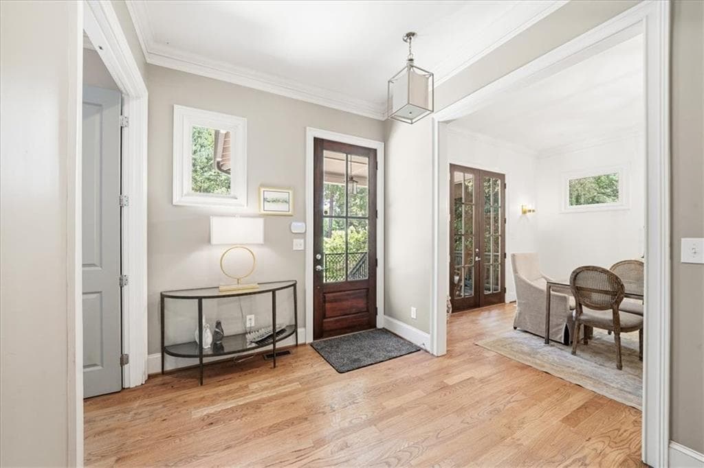 5 bedroom, 4 bathroom, 3,713 sq ft single family residence under contract at 2218 Humility Lane, Atlanta, GA 30319 — photo 5