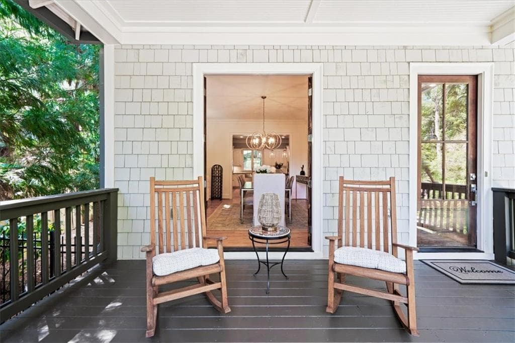5 bedroom, 4 bathroom, 3,713 sq ft single family residence under contract at 2218 Humility Lane, Atlanta, GA 30319 — photo 4