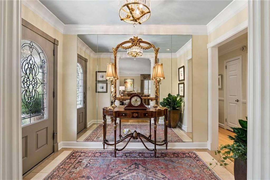3 bedroom, 2 bathroom, 2,393 sq ft single family residence under contract at 1158 Beech Haven Road, Atlanta, GA 30324 — photo 3