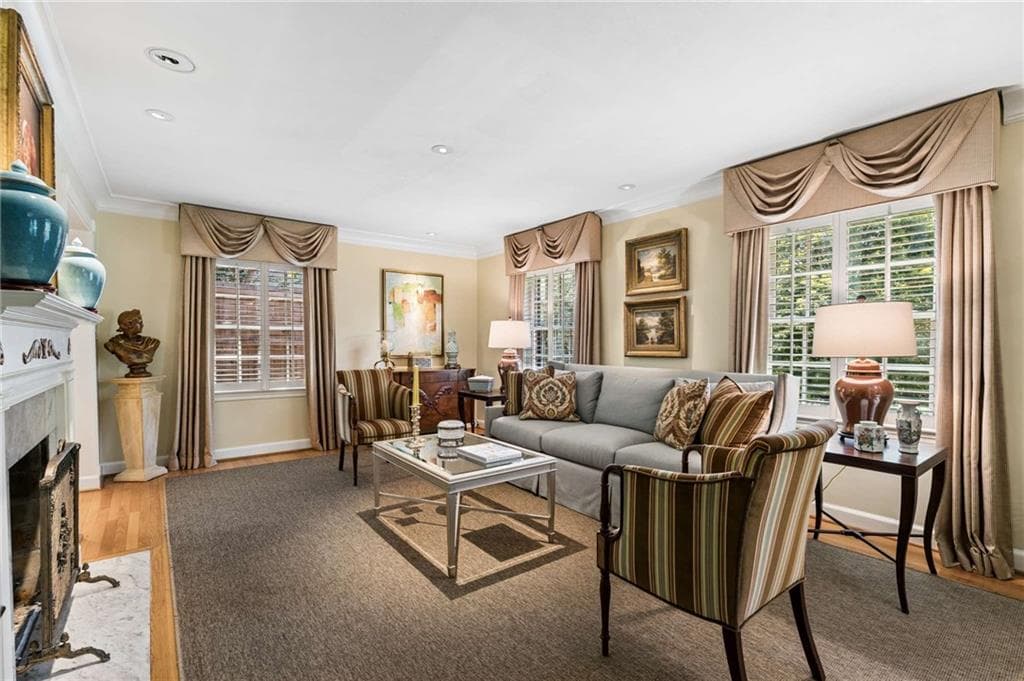 3 bedroom, 2 bathroom, 2,393 sq ft single family residence under contract at 1158 Beech Haven Road, Atlanta, GA 30324 — photo 5