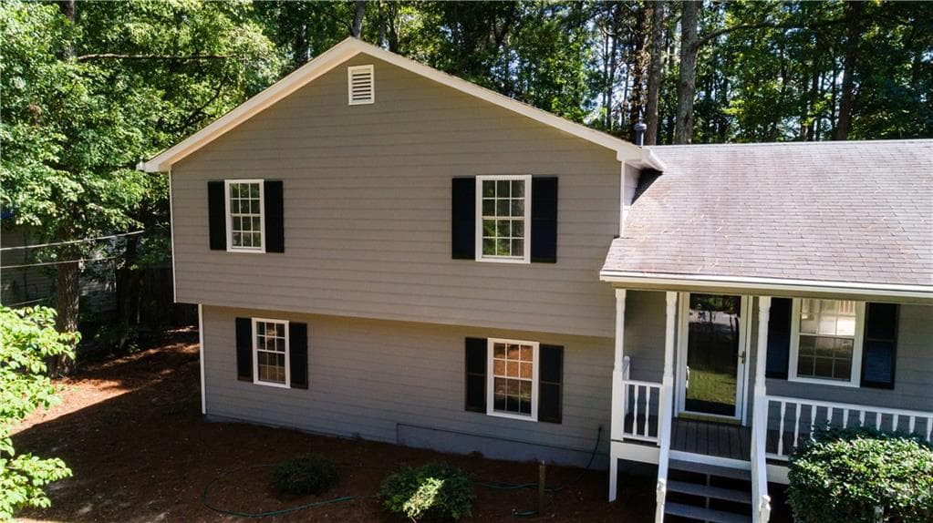 4 bedroom, 2 bathroom, 2,216 sq ft single family residence for sale at 2340 Rockwell Drive, Buford, GA 30519 — photo 8