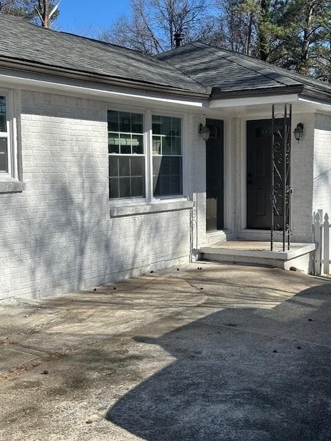 duplex under contract at 118 N Woodland Drive, Atlanta, GA 30340