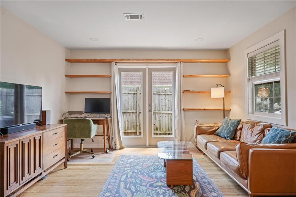 2 bedroom, 2 bathroom, 960 sq ft single family residence for sale at 764 Grant Terrace, Atlanta, GA 30315 — photo 7