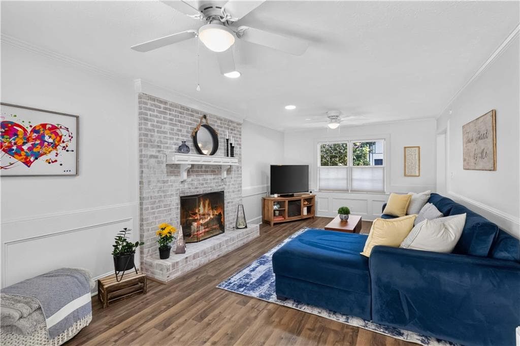 3 bedroom, 3 bathroom, 1,888 sq ft single family residence for sale at 4249 Duesenberg Drive, Tucker, GA 30084 — photo 8