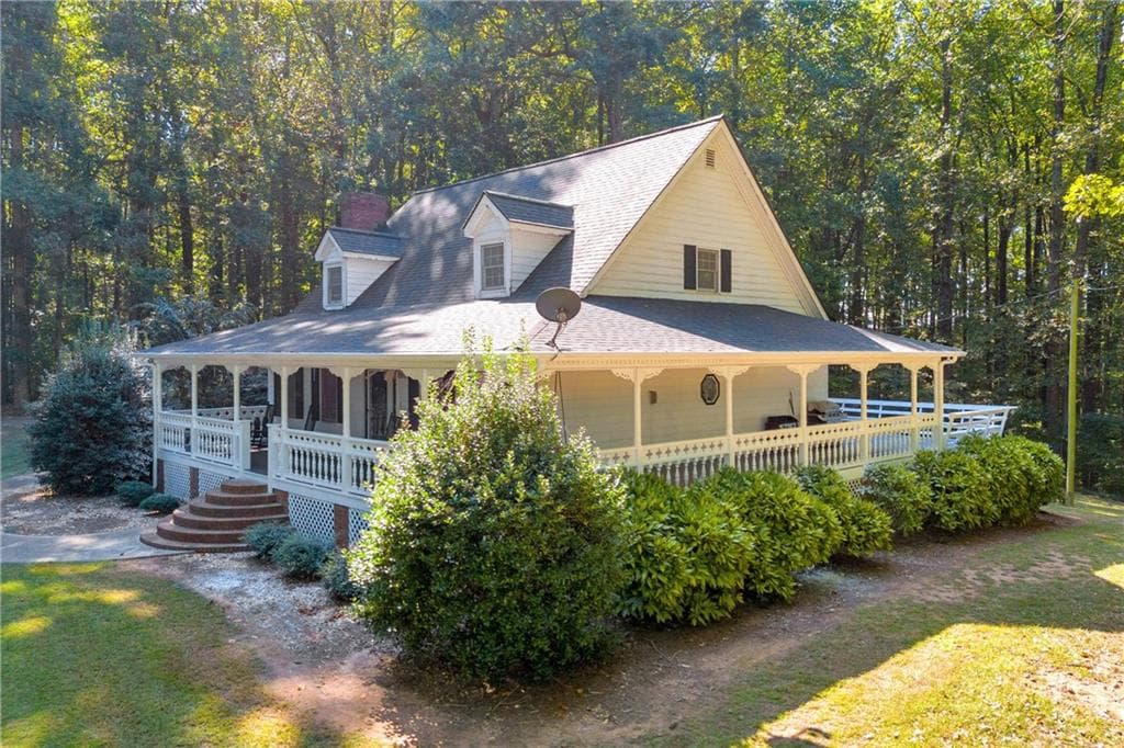 4 bedroom, 2 bathroom, 2,639 sq ft single family residence for sale at 918 Brockton Loop, Jefferson, GA 30549 — photo 6