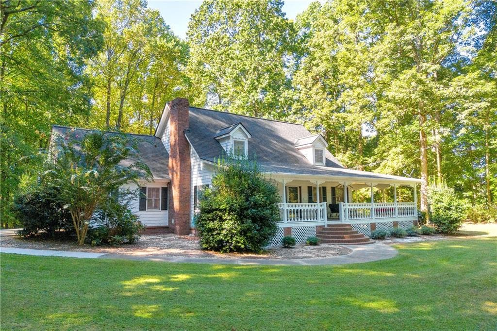 4 bedroom, 2 bathroom, 2,639 sq ft single family residence for sale at 918 Brockton Loop, Jefferson, GA 30549 — photo 7