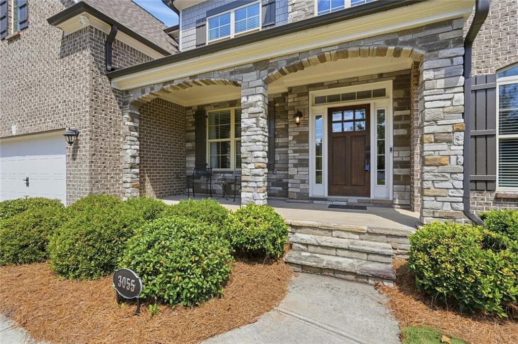 6 bedroom, 5 bathroom, 5,272 sq ft single family residence for sale at 3055 Annapolis Way, Cumming, GA 30041 — photo 7