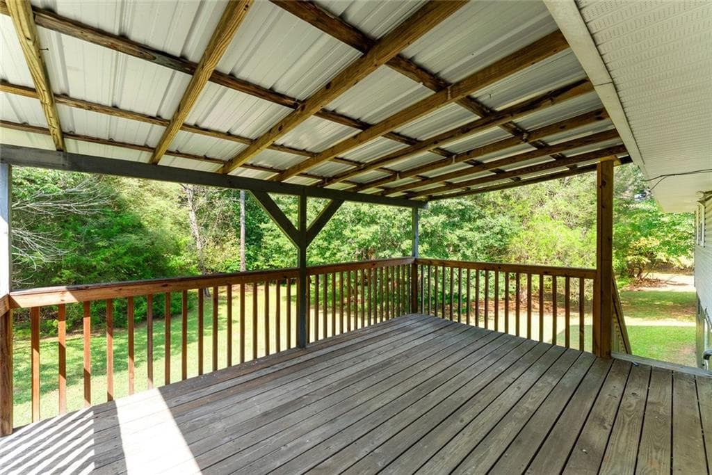 4 bedroom, 2 bathroom, 1,863 sq ft single family residence for sale at 5626 Cool Springs Road, Gainesville, GA 30506 — photo 6