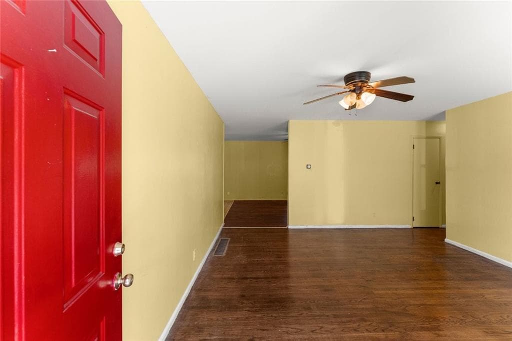 4 bedroom, 2 bathroom, 1,863 sq ft single family residence for sale at 5626 Cool Springs Road, Gainesville, GA 30506 — photo 7
